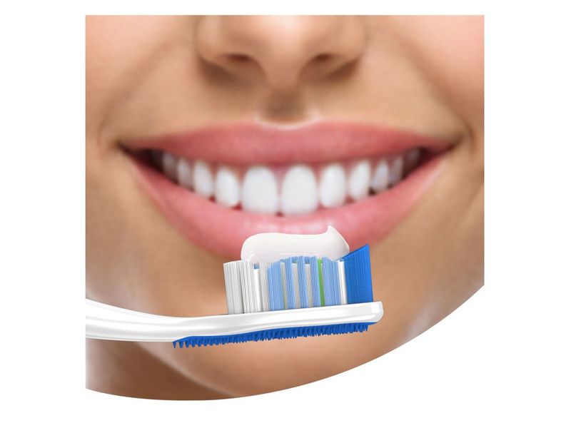Kit-Port-til-Colgate-con-Cepillo-Dental-Plegable-y-Pasta-Dental-Total-12-Clean-Mint-22ml-8-24689