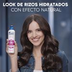 Crema-para-Peinar-Rizos-Hidratados-Head-Shoulders-Suave-y-Manejable-300-ml-7-75360