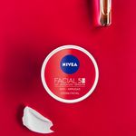 Crema-Facial-Nivea-Hidratante-Antiedad-5-En-1-Cuidado-Anti-Arrugas-50ml-7-32697