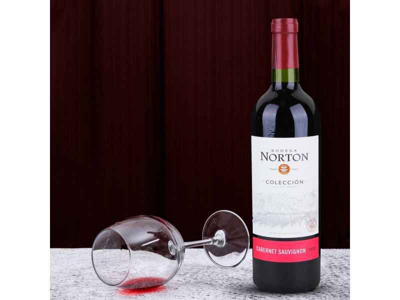 000000000070150308-UN-04