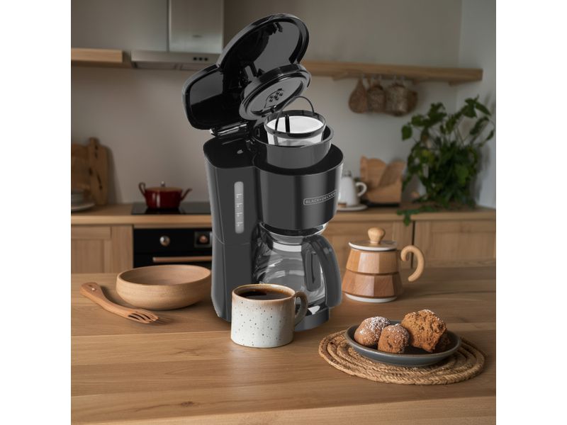 Cafetera-Black-Decker-Con-Filtro-Color-Negro-CM0701B-5-Tazas-4-69796