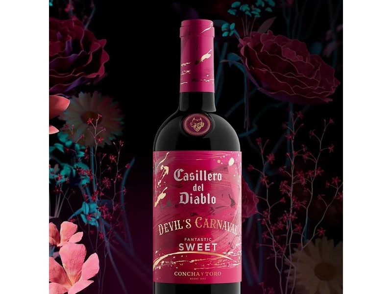 Vino-Casillero-del-Diablo-Carnaval-2-Copas-1500ml-5-107636