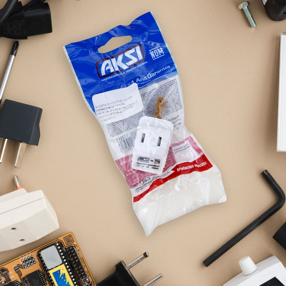 Comprar Multicontacto Aksi Triple Polarizado Cuadrado | Walmart