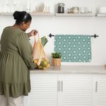 000000000075353928-UN-03