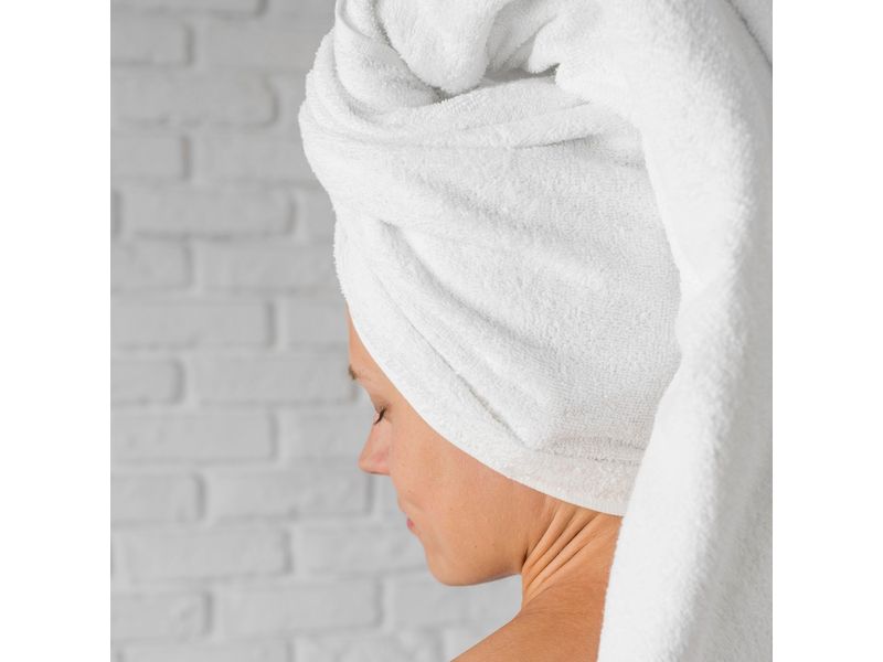 000000000075330001-UN-03