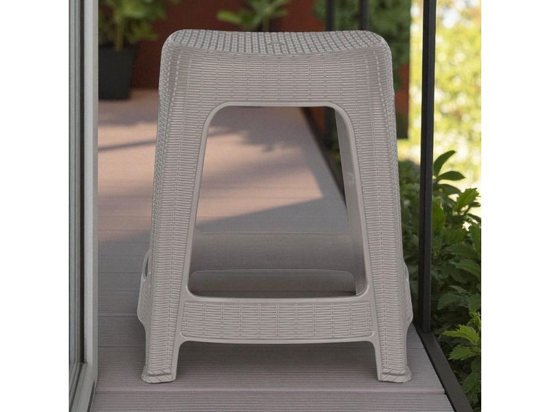 000000000075393269-UN-06